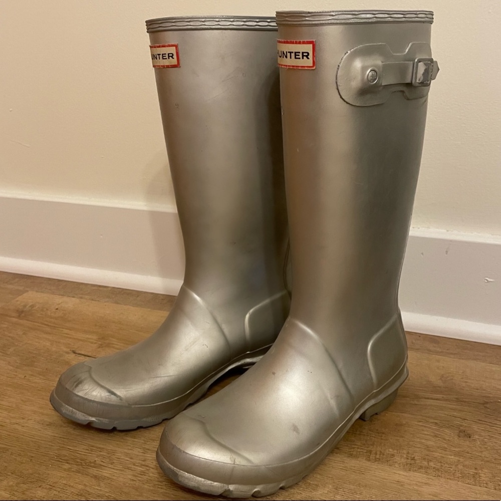 Silver metallic hunter boots